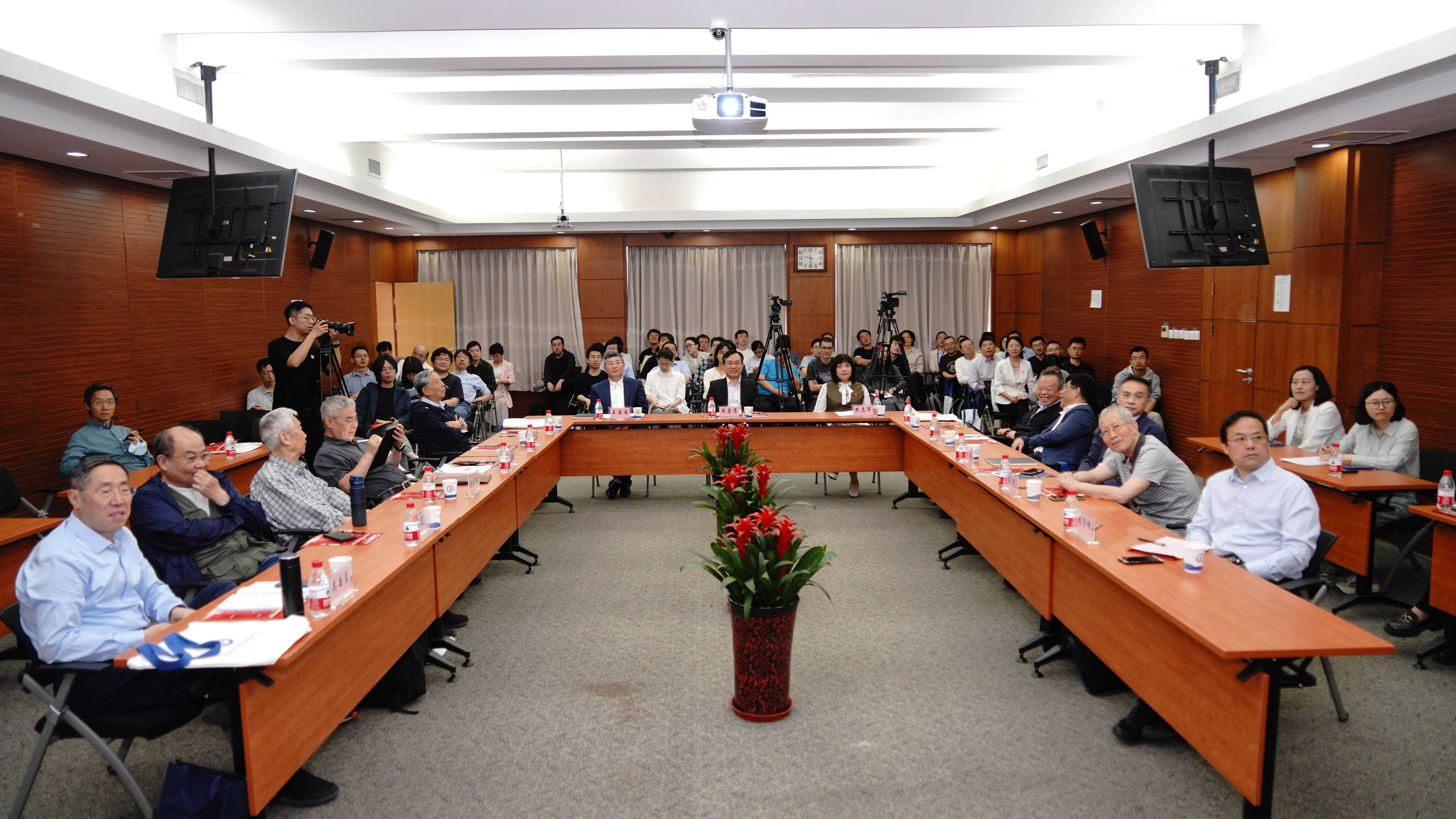 会场.jpg